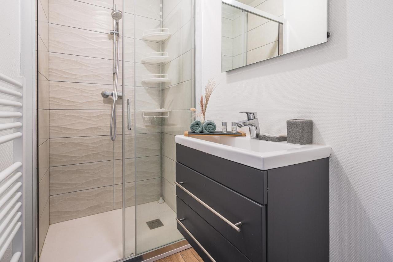 Le Lotus - Self Checkin - 20Min From Paris - Free Parking Around Apartment Drancy Ngoại thất bức ảnh